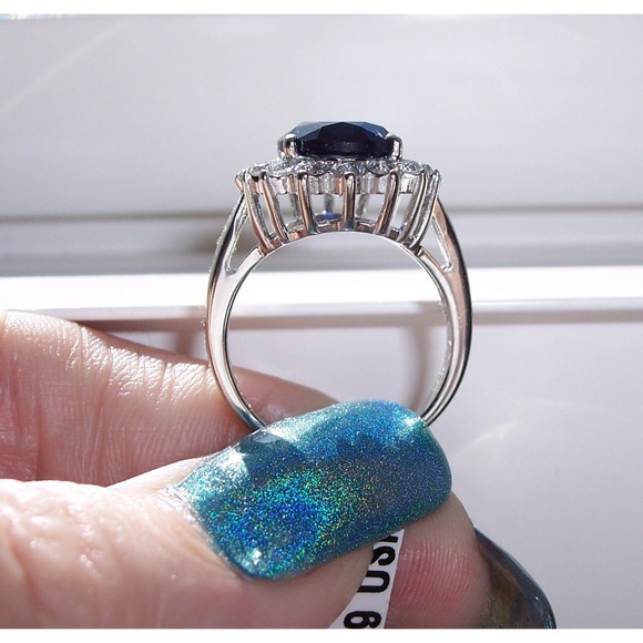 STAINLESS STEEL Princess Diana Style CZ Ring - Picture 7 of 8